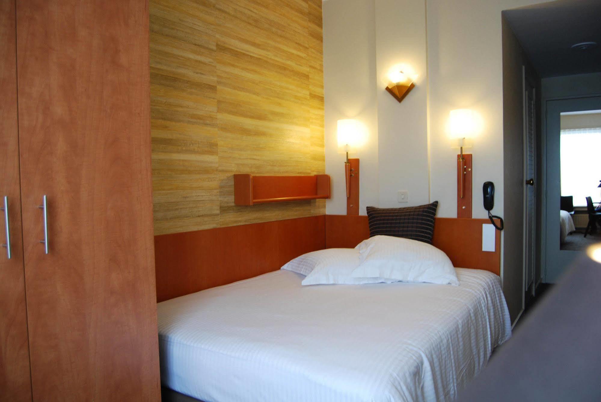 אוסטנדה Hotel Melinda מראה חיצוני תמונה